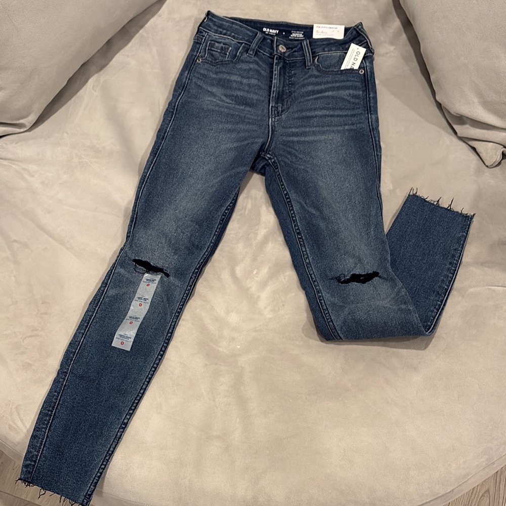 Women's Distressed Blue Jeans